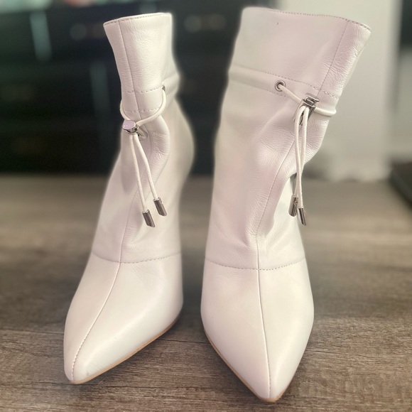 Jessica Simpson Women's Kimele Ankle Boot - Picture 3 of 5